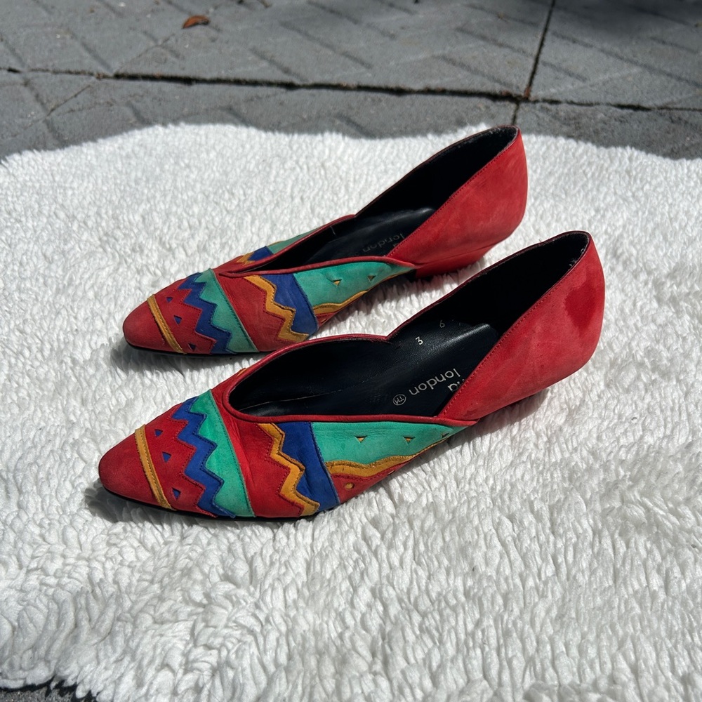 Funky colorful vintage 80s sacha London suede kitten heels